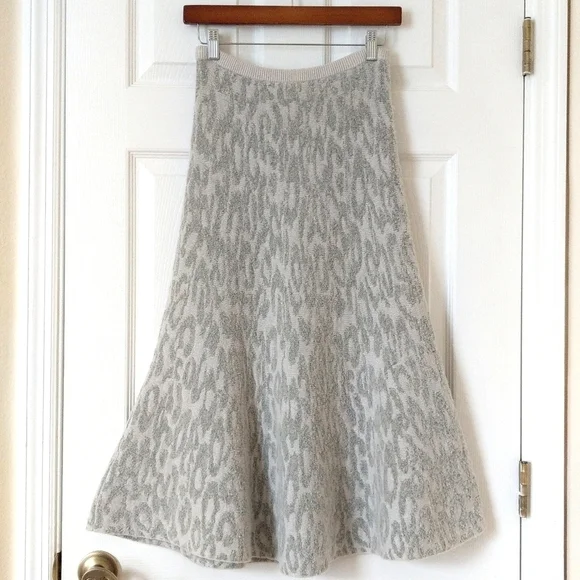 Theory Marvita Leopard Print Wool Blend Vela Knit A-line Midi Skirt Gray Small - Picture 9 of 10
